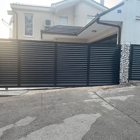 Ferienhaus Siroki Brijeg Bagian luar foto