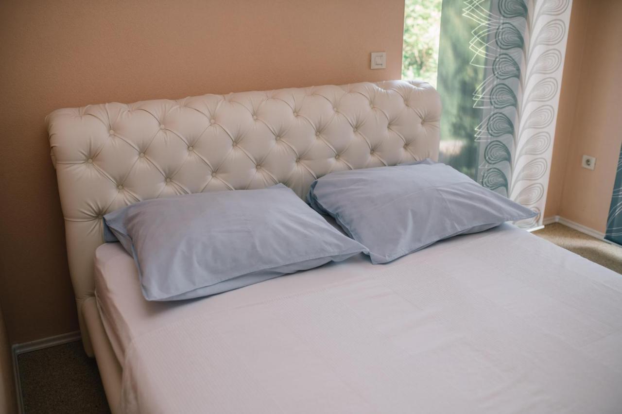 Ferienhaus Siroki Brijeg Bagian luar foto