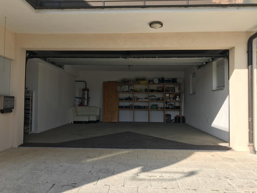 Ferienhaus Siroki Brijeg Bagian luar foto