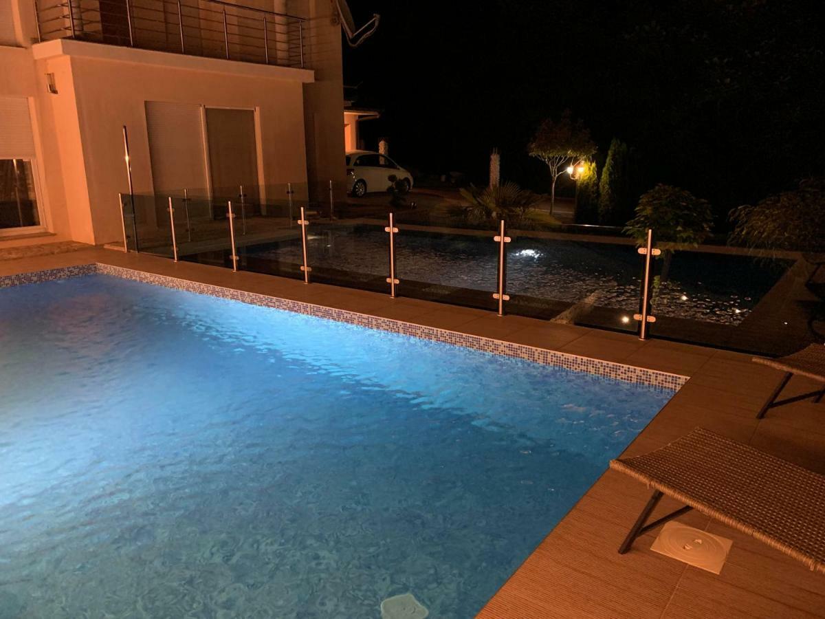 Ferienhaus Siroki Brijeg Bagian luar foto