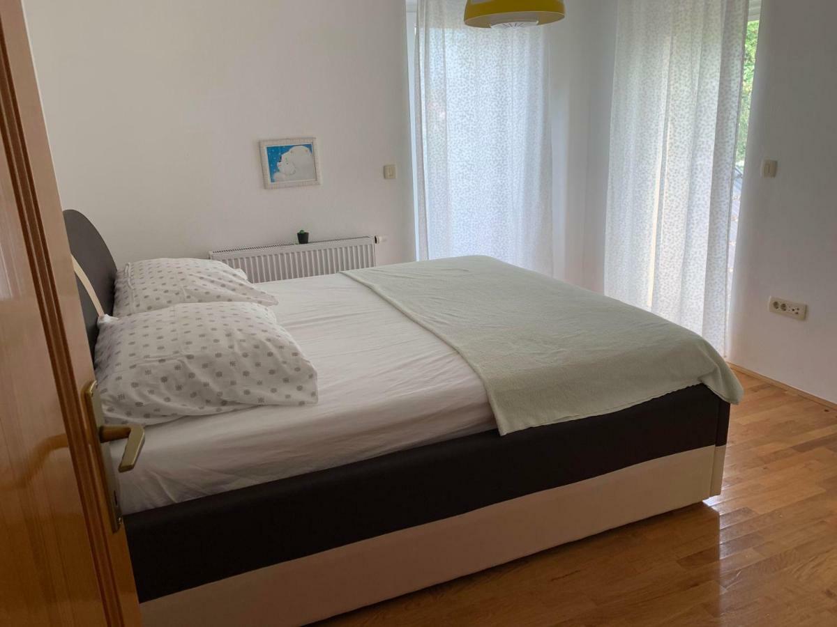 Ferienhaus Siroki Brijeg Bagian luar foto